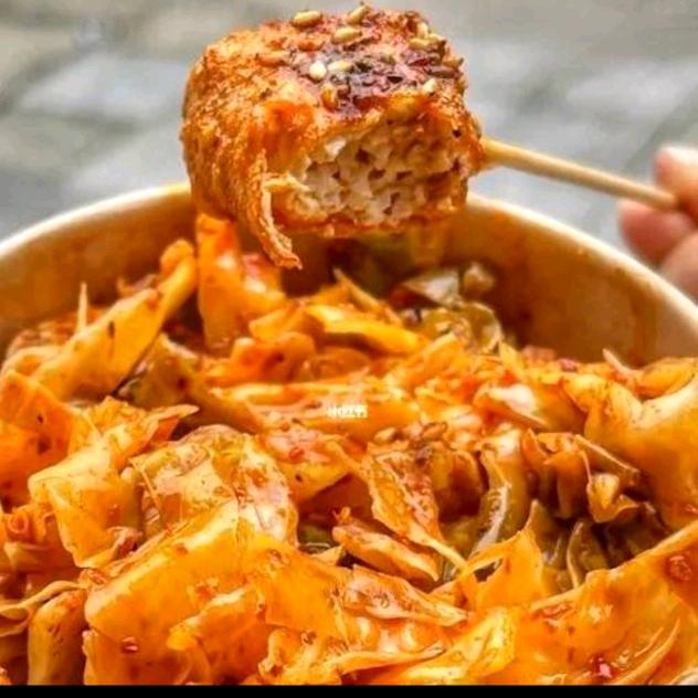 平度一臭万年臭豆腐铁板鱿鱼鸭肠