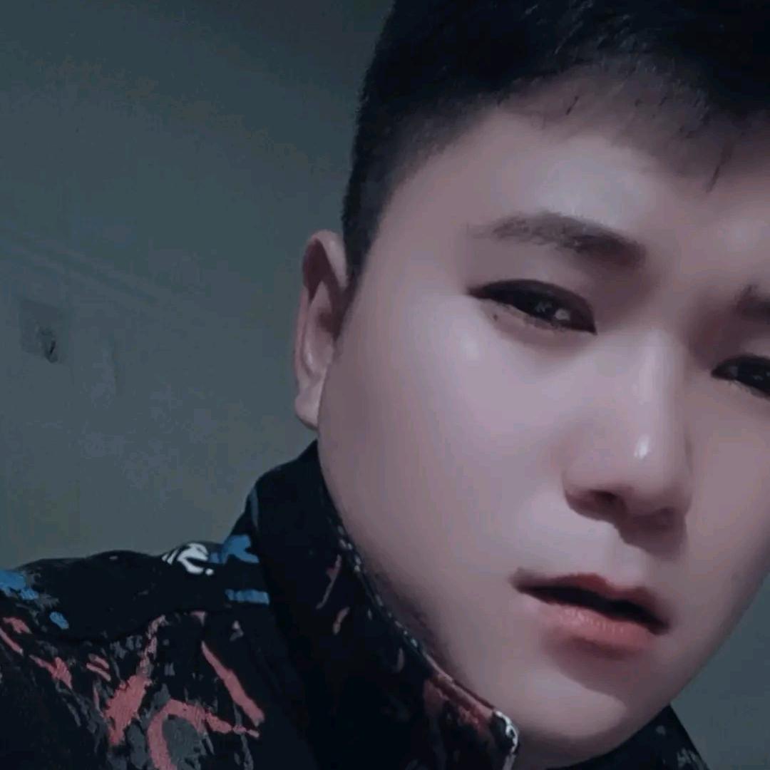 ＠⃢👁-👁＠⃢江