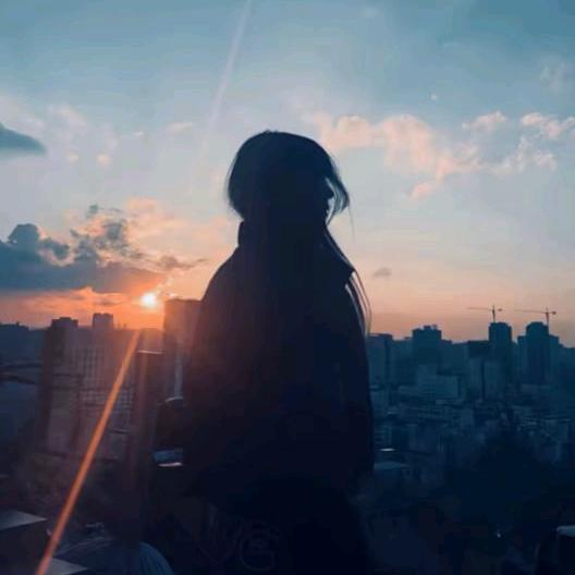 倩