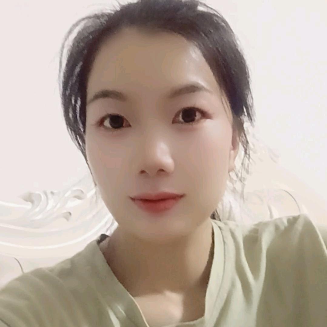 韦韦