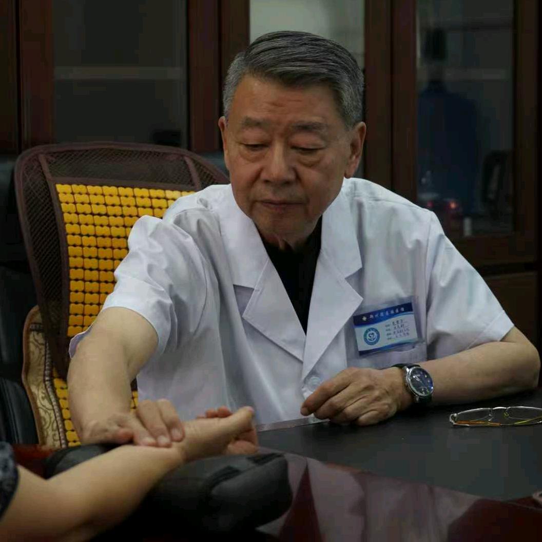 中医范崇信
