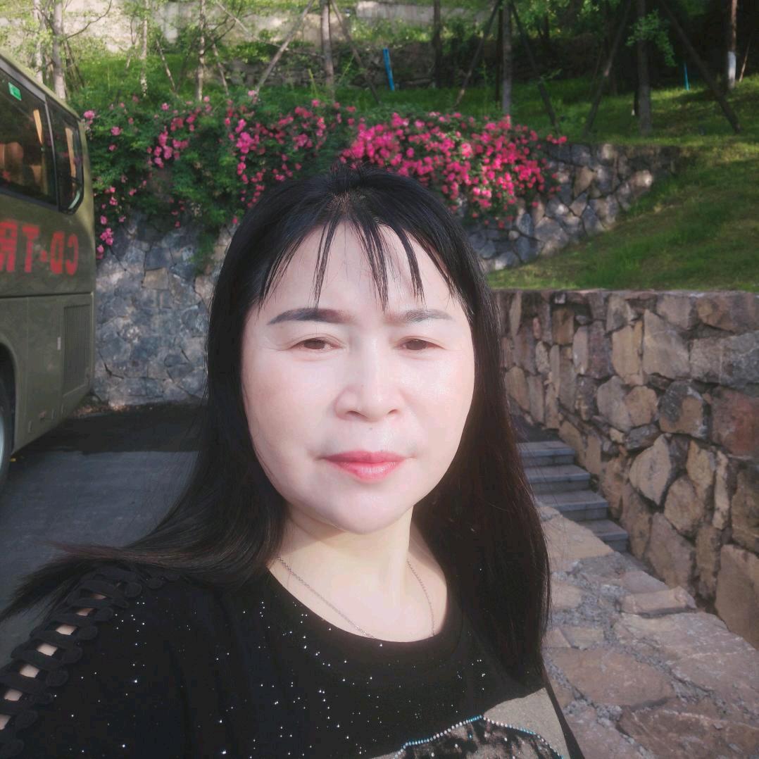 谭二姐小号(早上7:30开播)