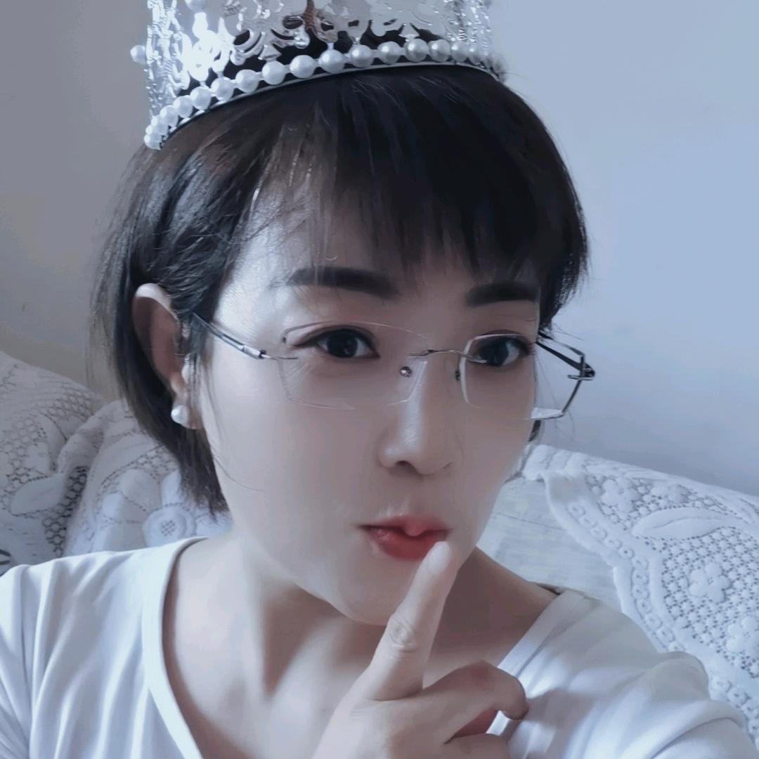 娇娇小吃货⁵⁸⁸