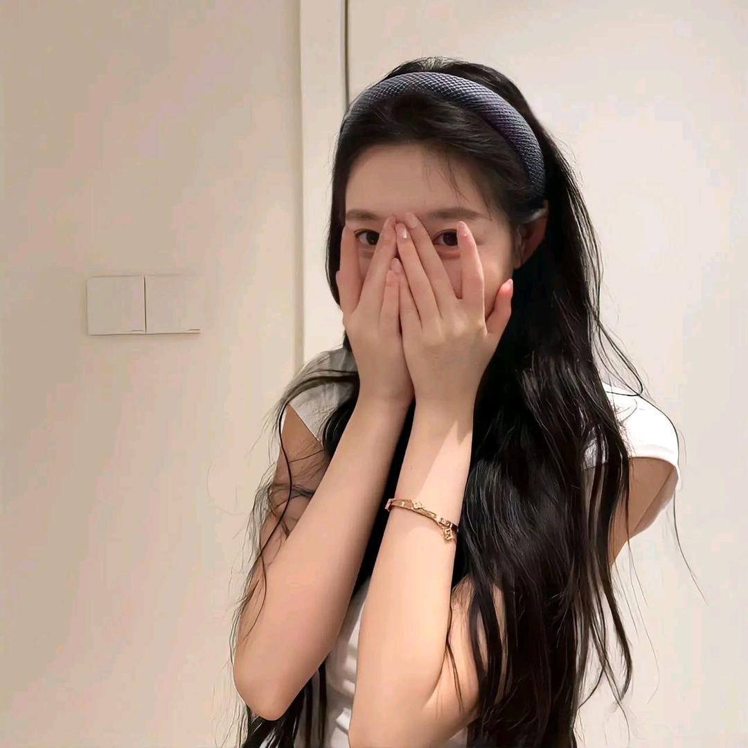 ☁️ .