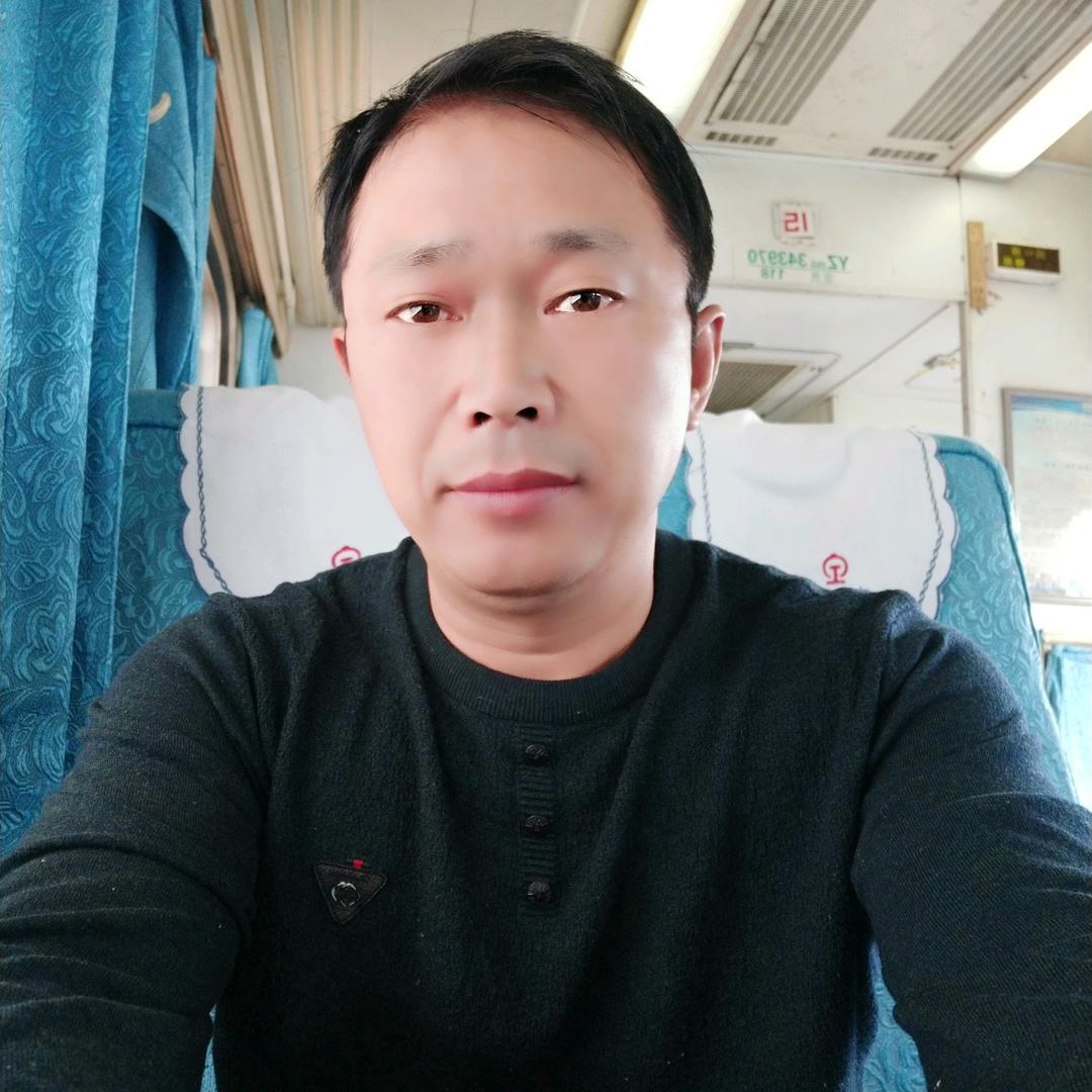 爱生活，爱唱歌