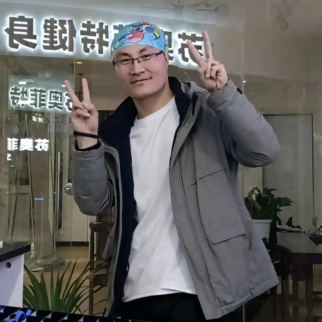 苏奥菲特健身游泳 葛教练