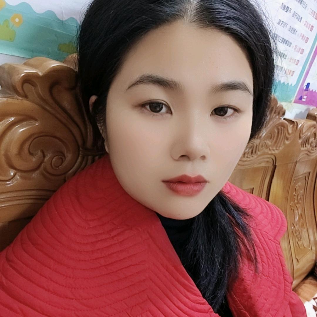 融融很贪吃
