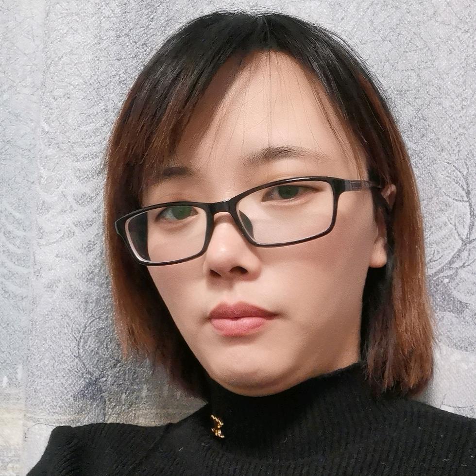 玲玲吖