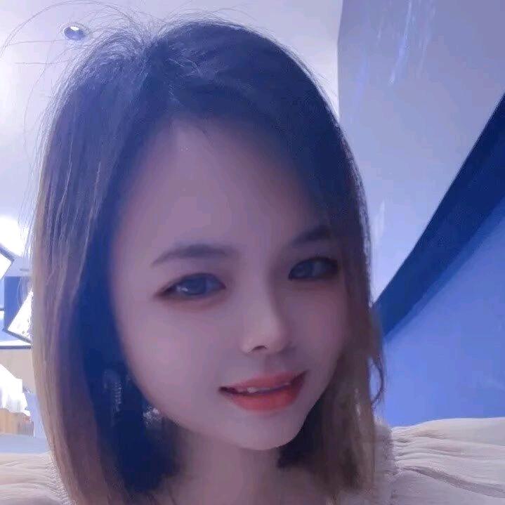 《萱颜国际》小袁