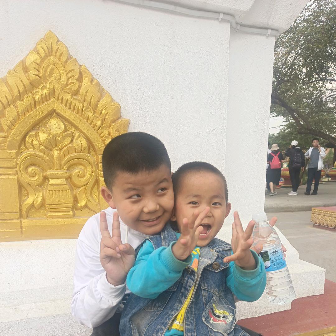 叫我小赵