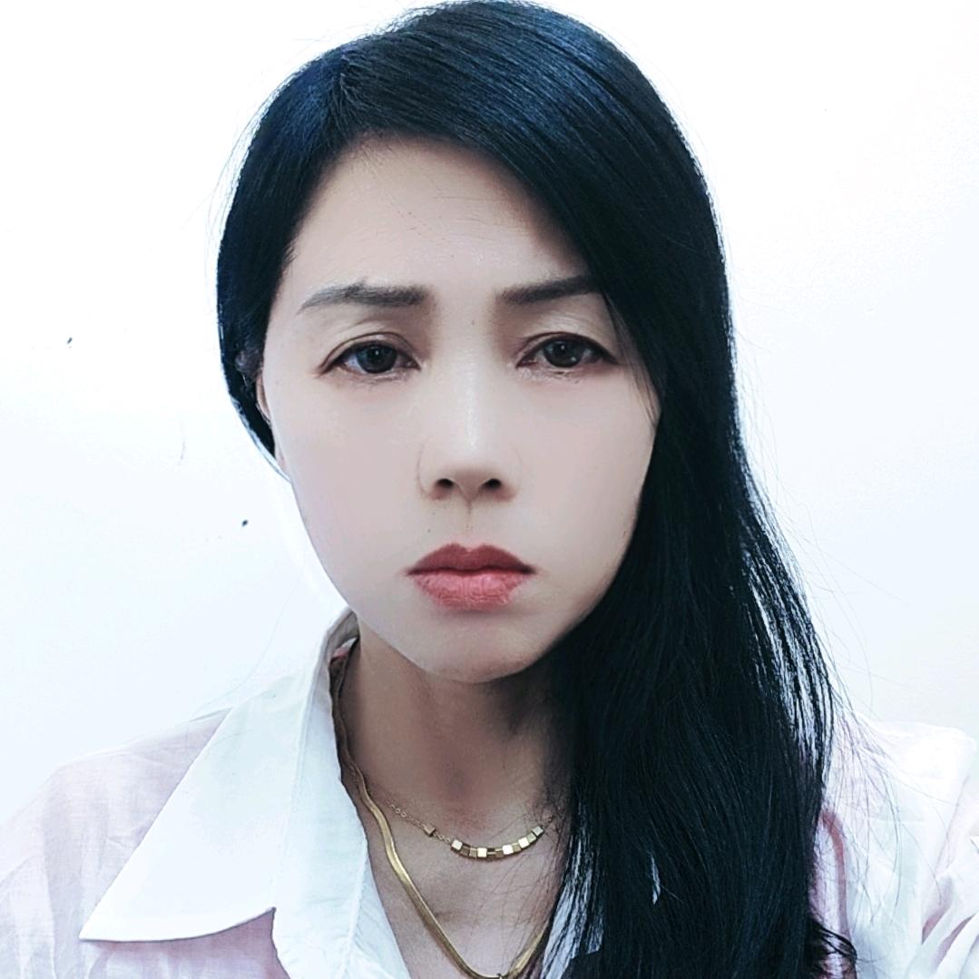 珗xian姐   大号晚21：30开播