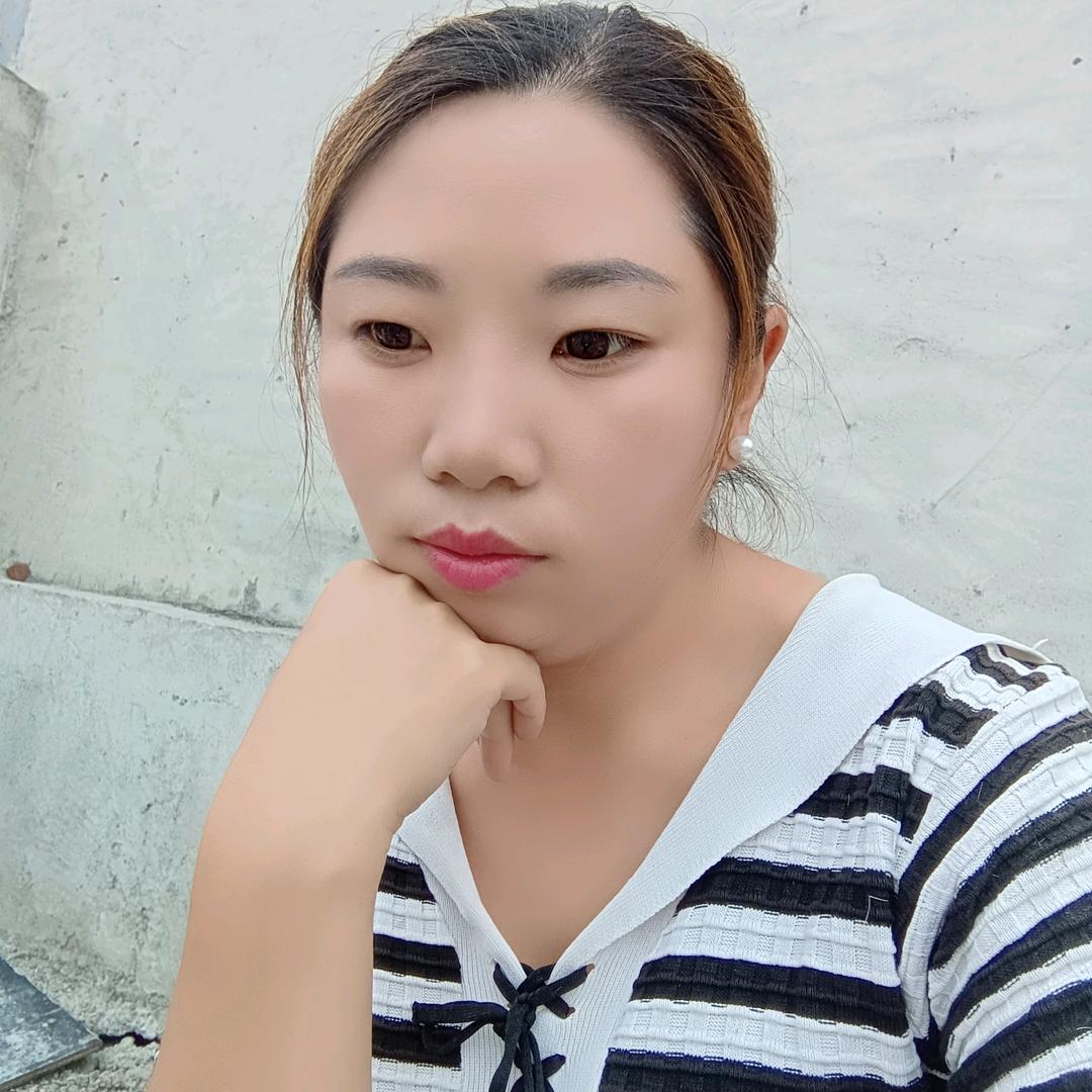 ((づ｡◕‿‿◕｡)づ李家姑娘((づ｡◕