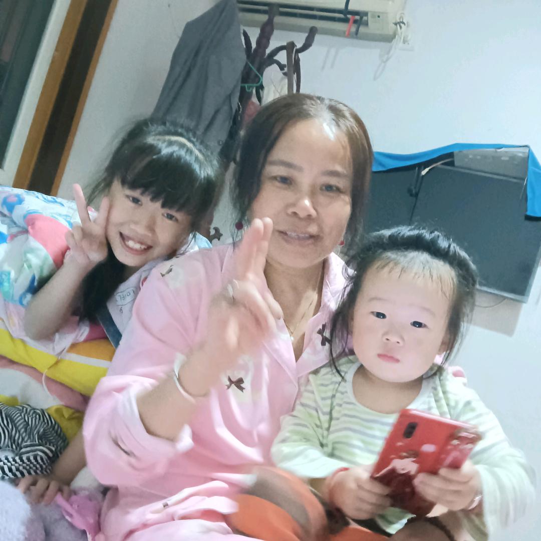 欣悦 欣怡的奶奶