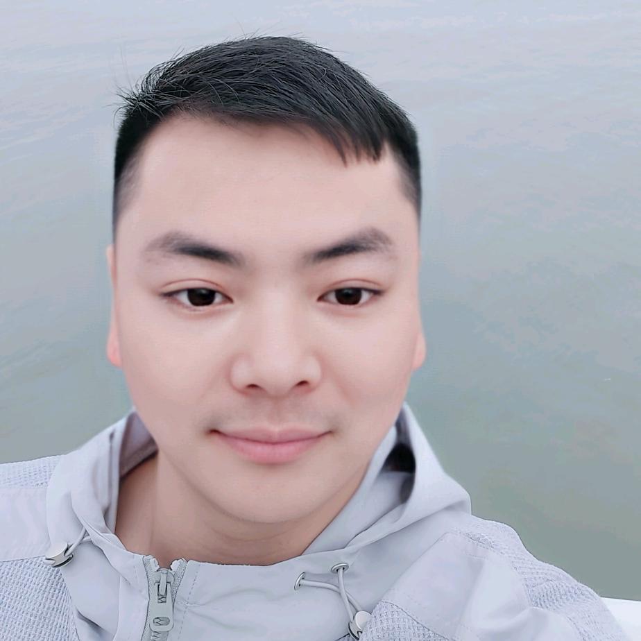 向往的南天头像