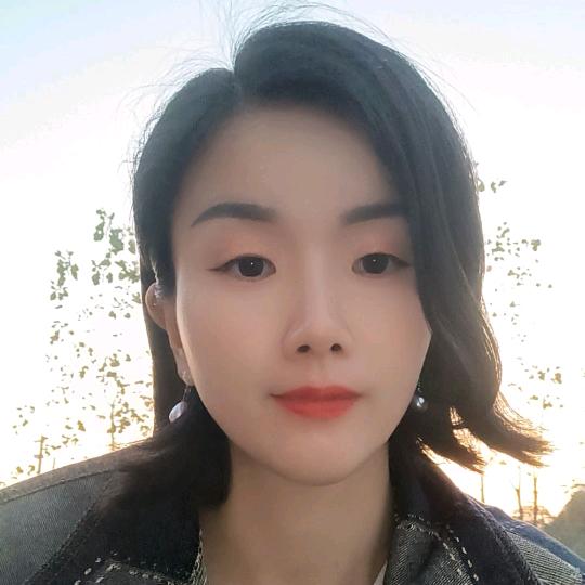 佩佩吖 早9点20开播
