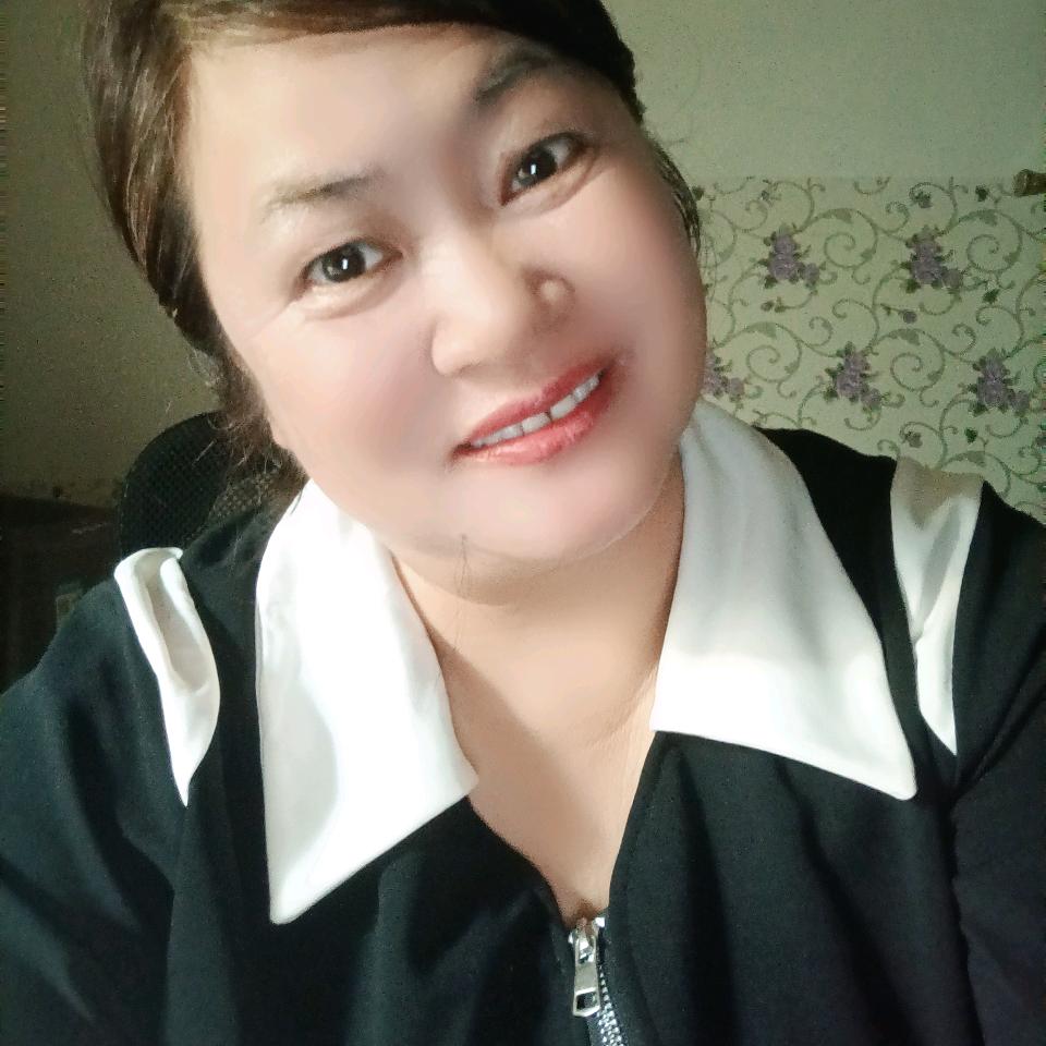 依依
