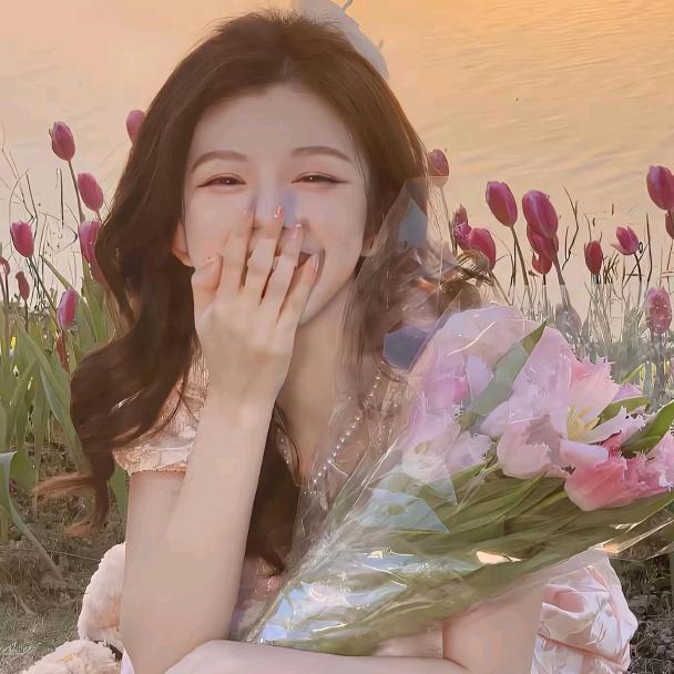 🩷♉ 山 沚 🔹