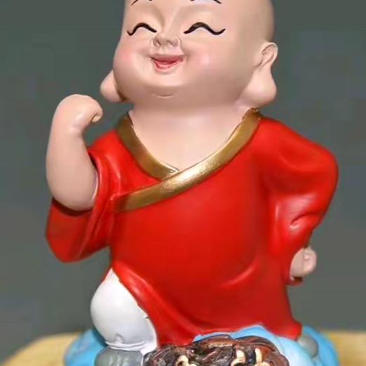 老鼠扛刀追着猫