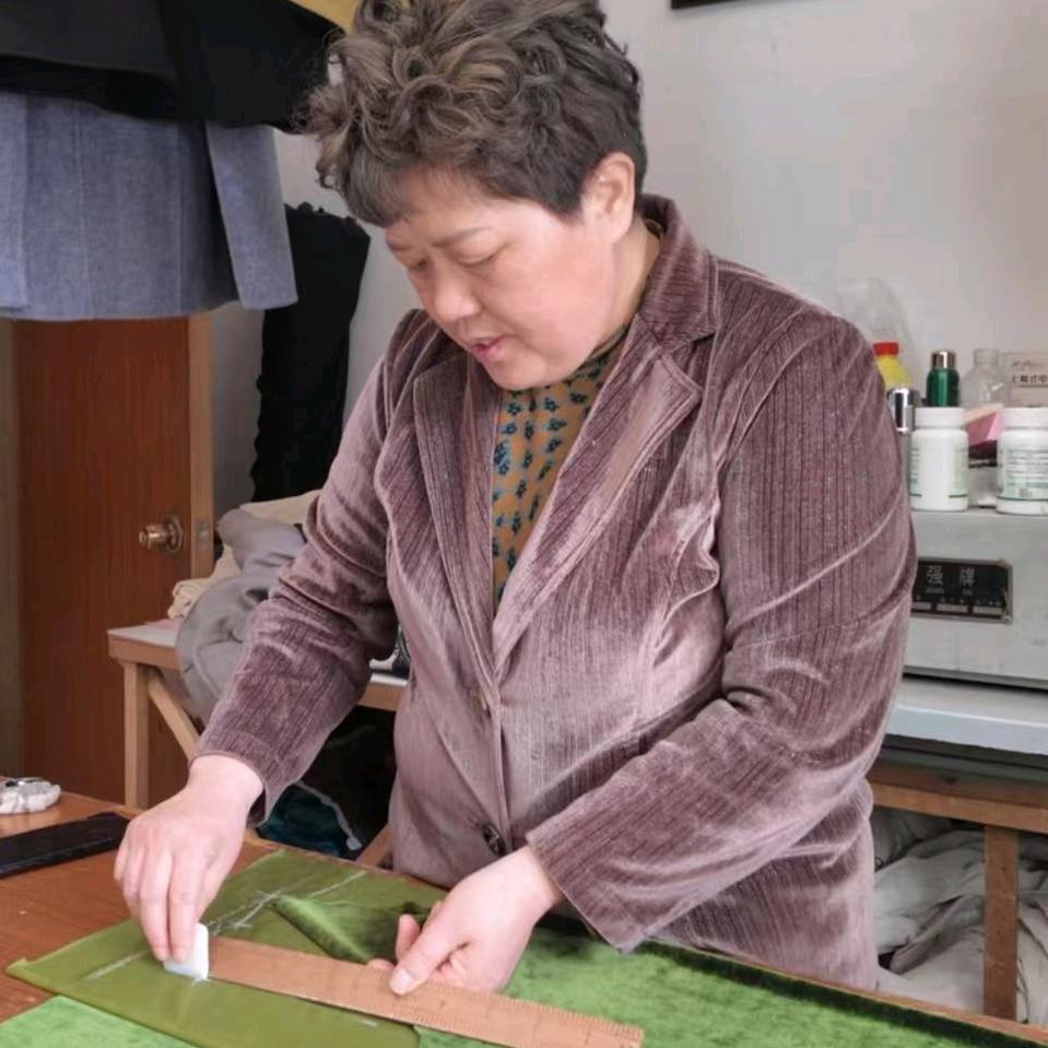 义华制衣