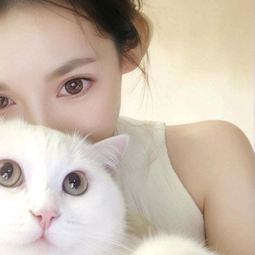 ༊千年的狐狸🦊❦装可爱的猫ঞ🐱