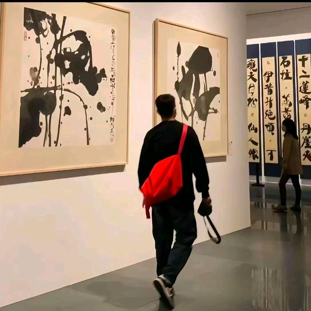 卖🍓的🛵周大大🍓
