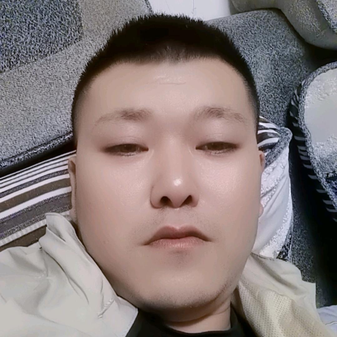 卖包谷的小李扎佐物流