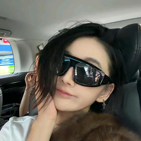 洛哥【轻奢女装】