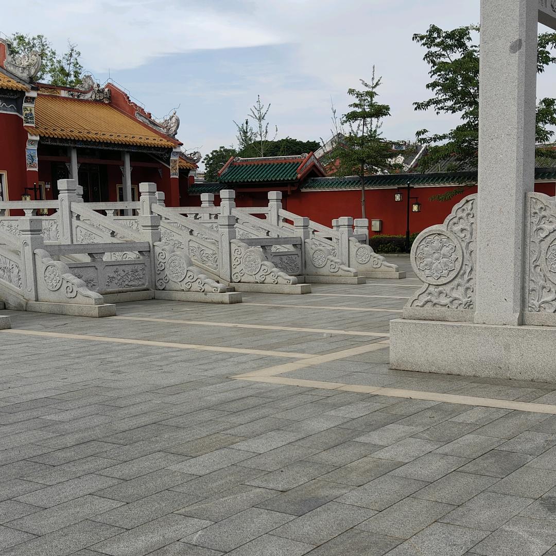 傻仔