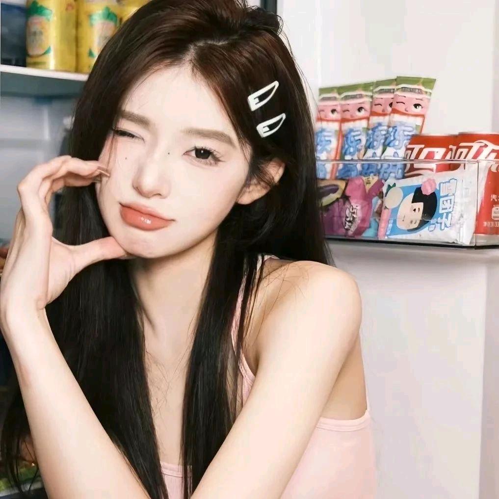 是小粥鸭~