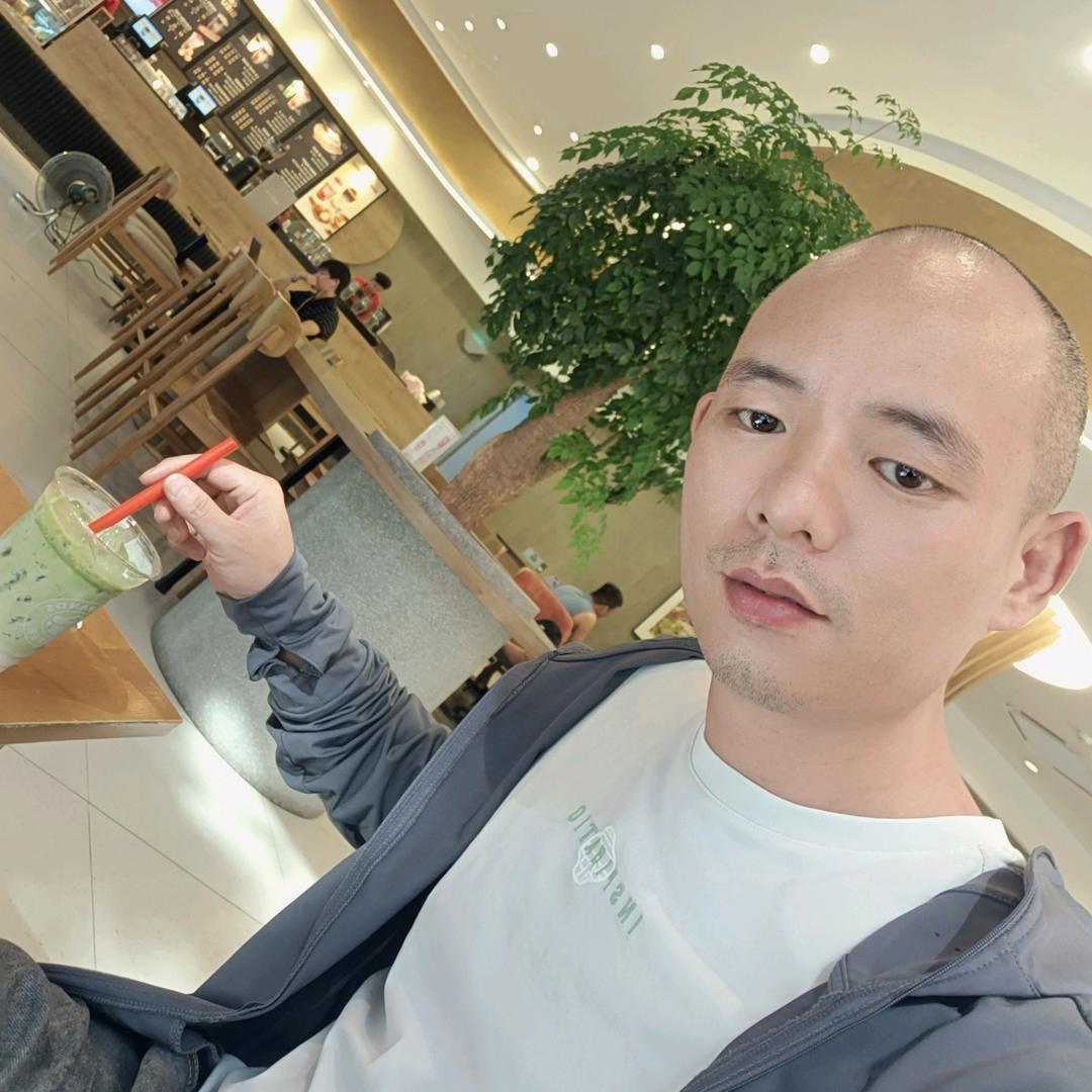 奋 斗 每 一 天