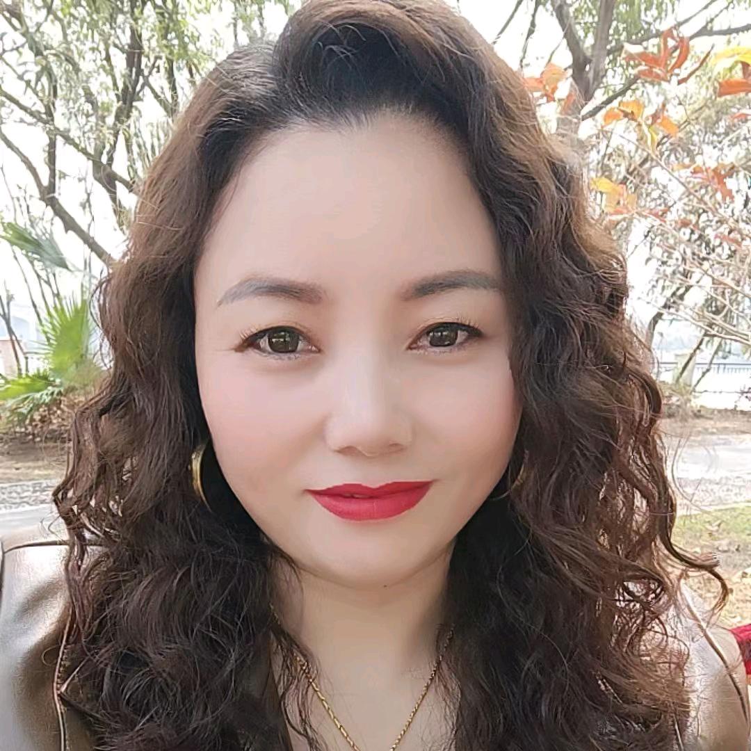 HM梅（六姑娘）