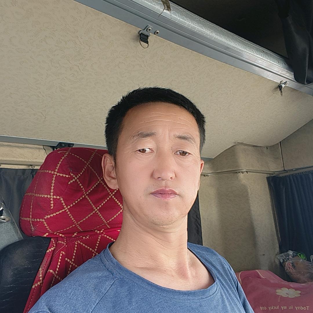 开半挂的黑土豆