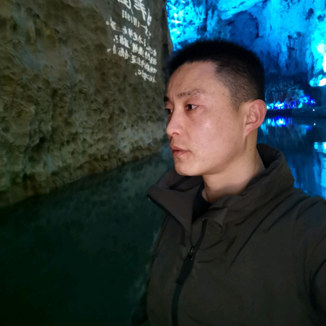 飙哥