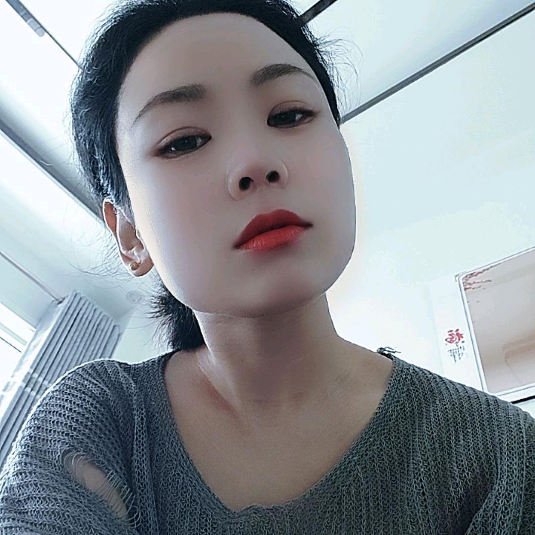 米粒儿的酒窝是甜的