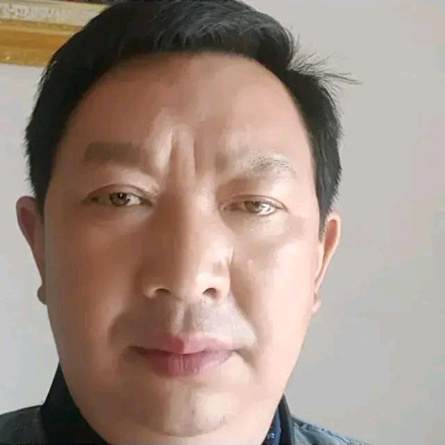 何哥