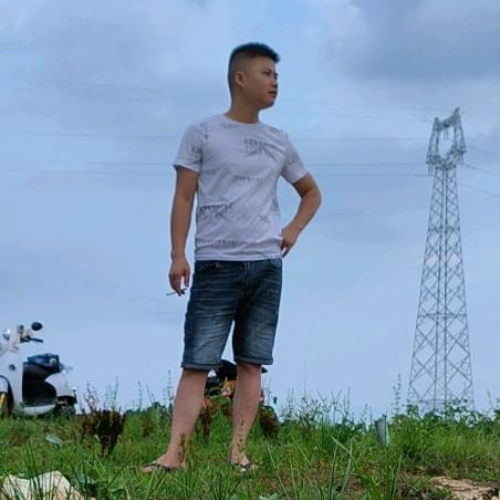 农村小伙♥(。→v←。)♥