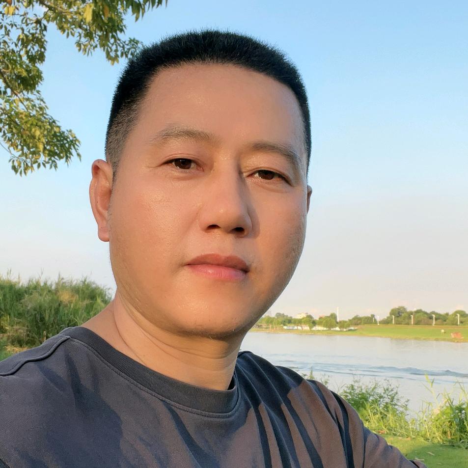 三点半（晚上10:50）