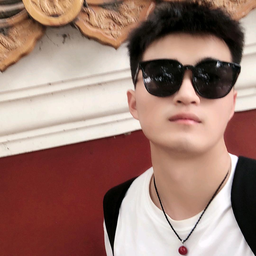 大龙的朋友圈