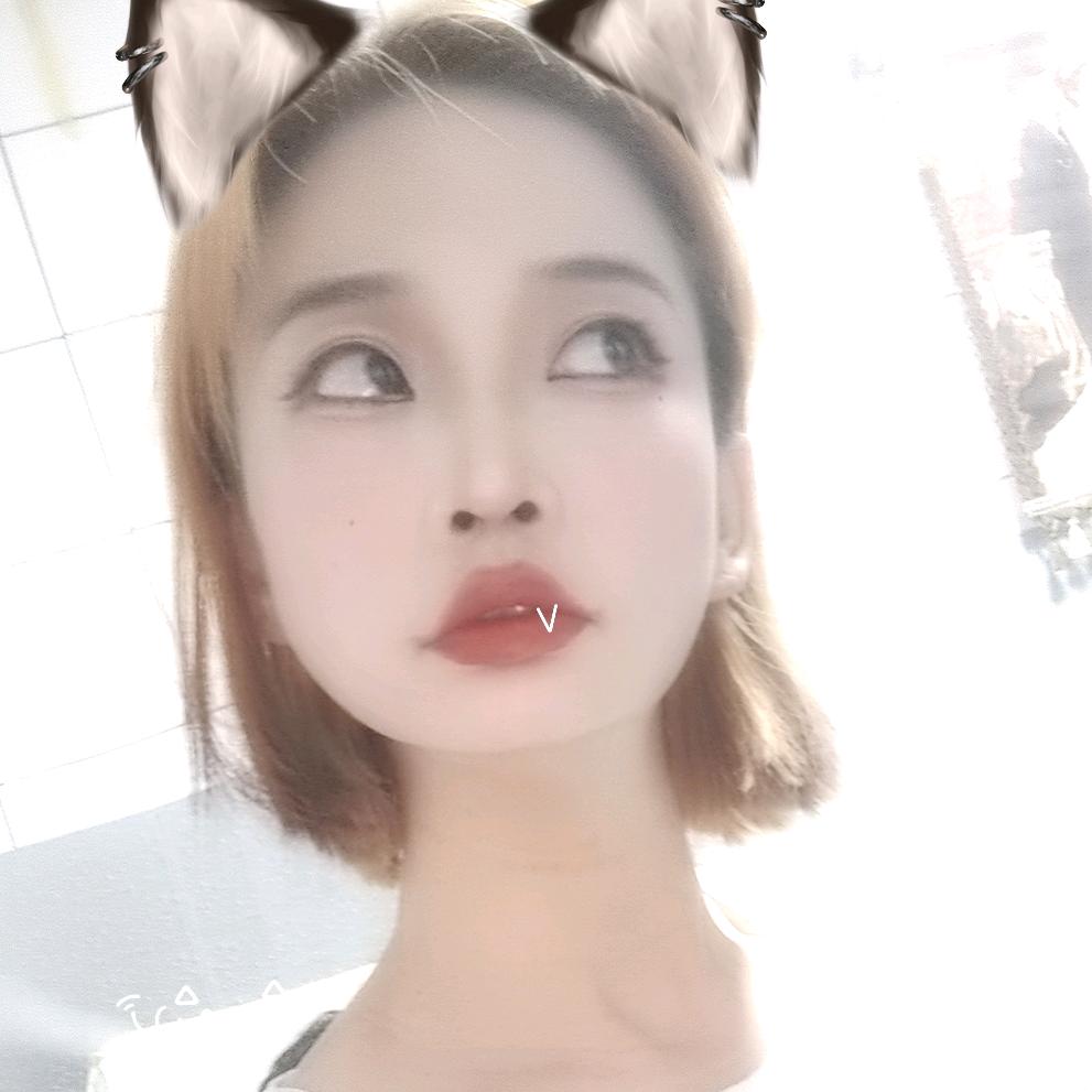 半颗糖.