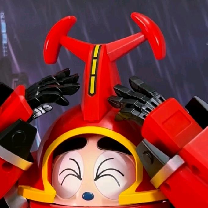 龙港市赛尔号集团董事长