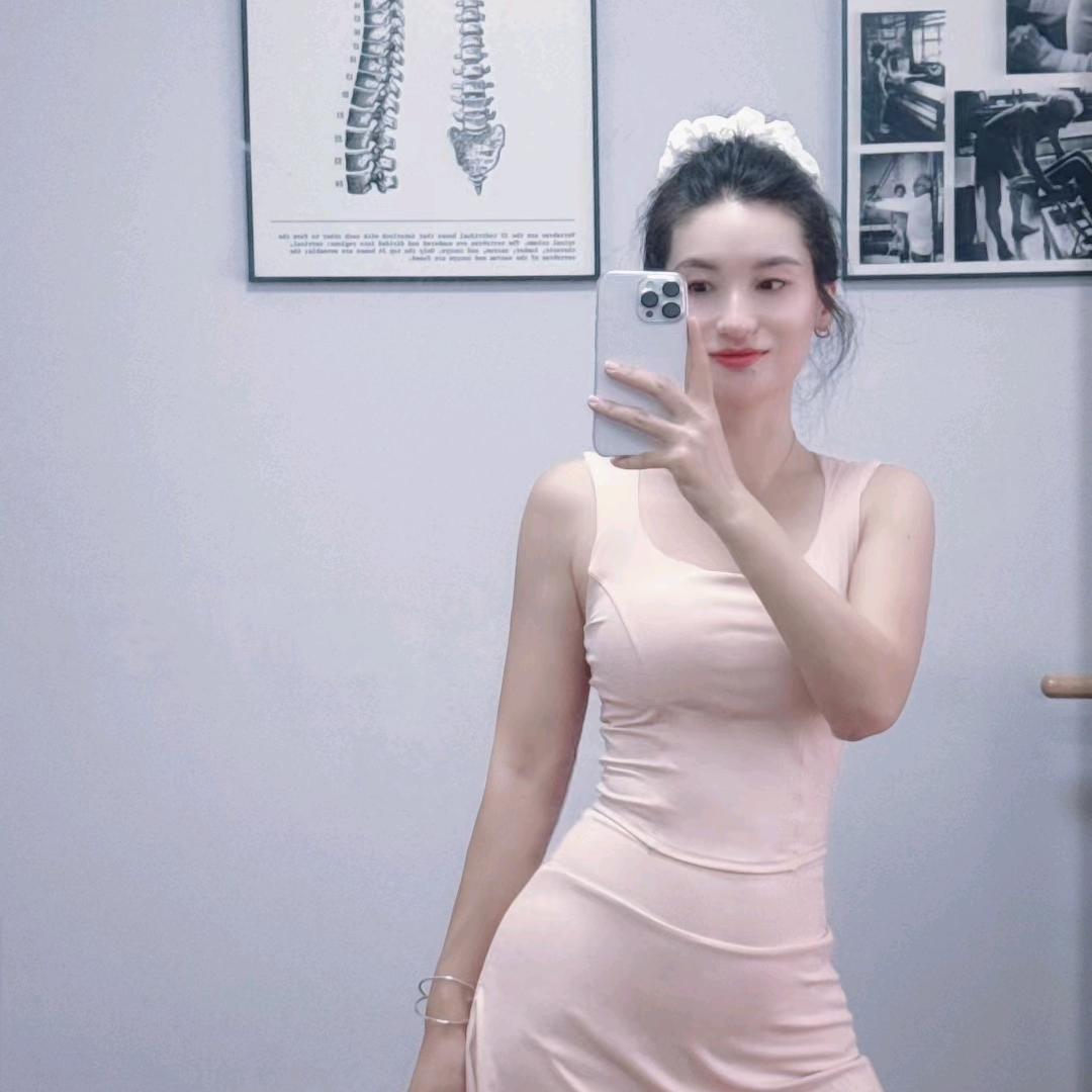 普拉提.琴子
