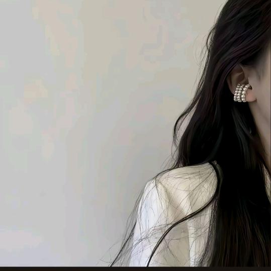 开拖拉机的小仙女