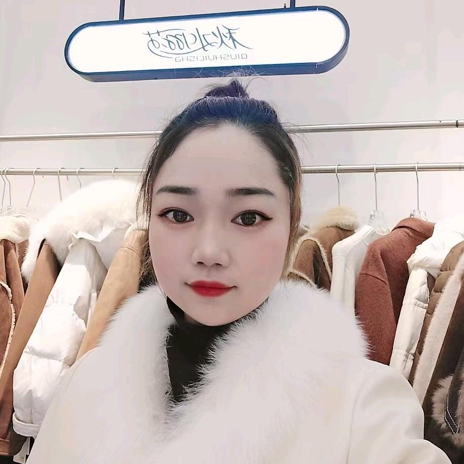 寿县秋水丽莎女装朵朵