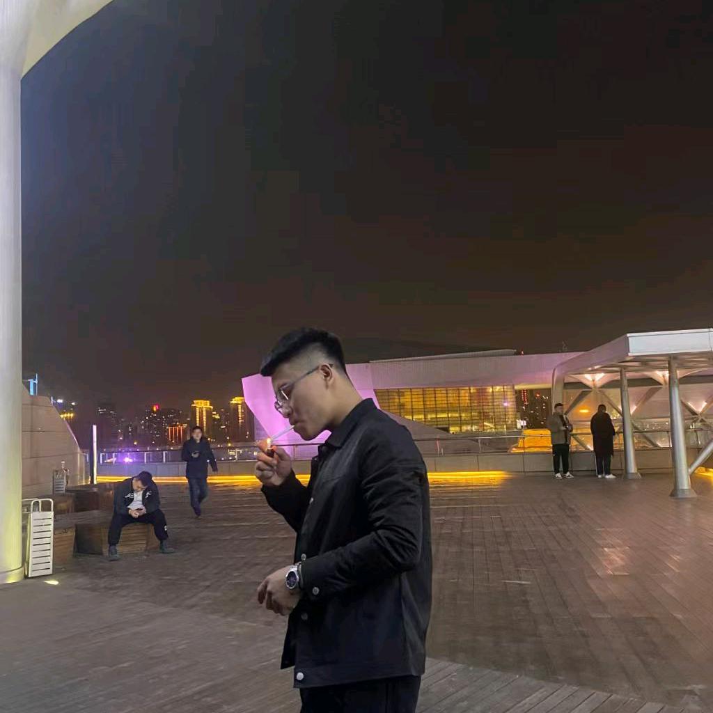 卿闻.