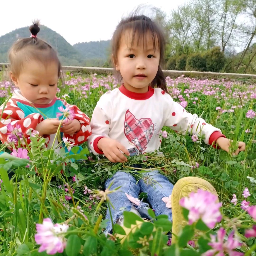 @乐妍妈妈带两娃