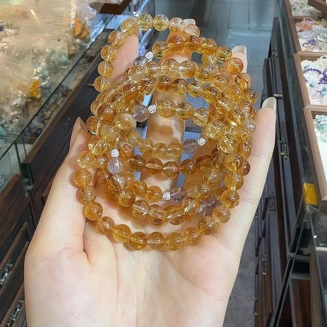 哈丽雅
