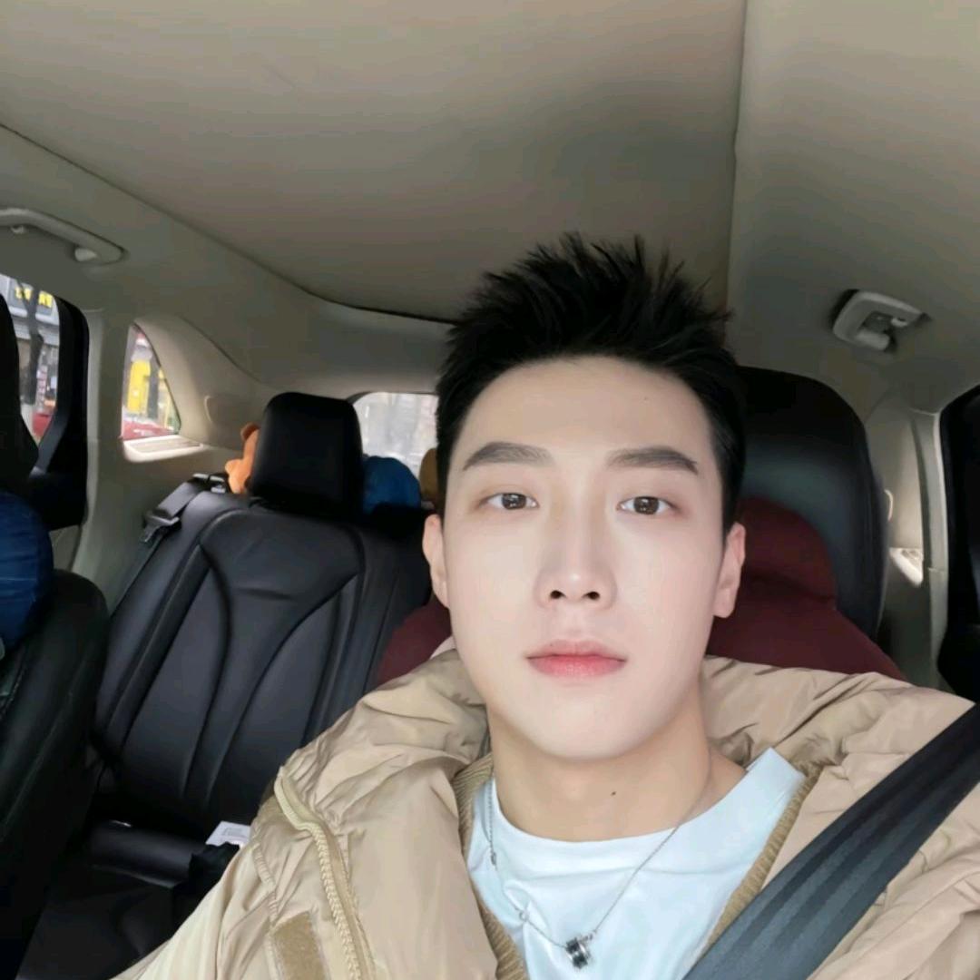 我的名字就叫时刻