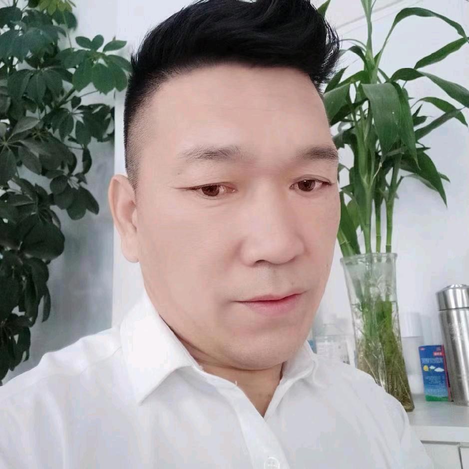 彦晴造型-志君店长