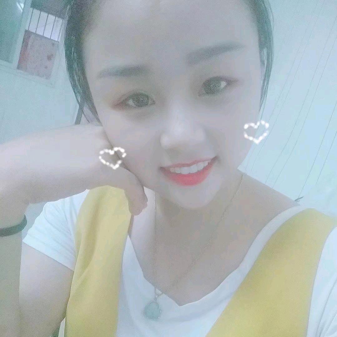保温小姐姐（小郑吖）