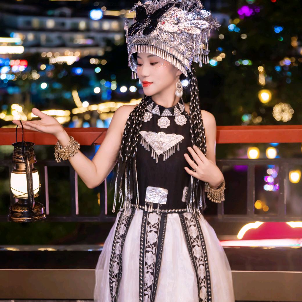 锦丰压花--蒲丽蓉